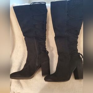 Women's Black Knee-High Boots